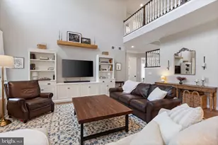 402 Barrows Sheef, Newtown Square, PA 19073 - Photo 18