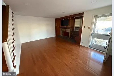 363 Sherbrook Boulevard, Upper Darby, PA 19082 - Photo 2