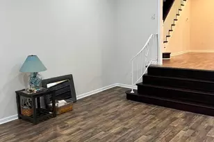 922 Saville Ave, Crum Lynne, PA 19022 - Photo 4