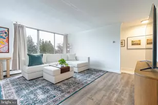 1030 E Lancaster Ave, Bryn Mawr, PA 19010 - Photo 4