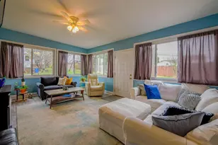 217 Bramber Dr, Broomall, PA 19008 - Photo 8