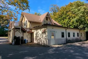 900 Main, Brookhaven, PA 19015 - Photo 36