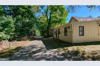 900 Main, Brookhaven, PA 19015 - Photo 18