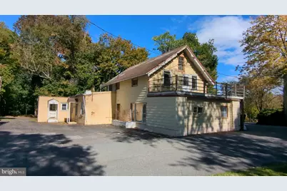 900 Main, Brookhaven, PA 19015 - Photo 38