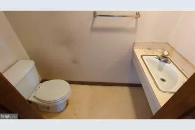 900 Main, Brookhaven, PA 19015 - Photo 30