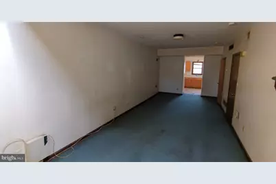 900 Main, Brookhaven, PA 19015 - Photo 28