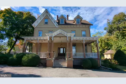 900 Main, Brookhaven, PA 19015 - Photo 1