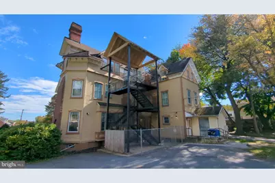 900 Main, Brookhaven, PA 19015 - Photo 4