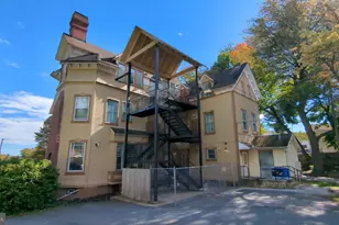 900 Main, Brookhaven, PA 19015 - Photo 4