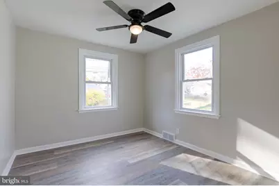 220 Brainerd Boulevard, Sharon Hill, PA 19079 - Photo 20