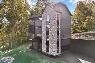 12 Langton Ln, Newtown Square, PA 19073 - Photo 2