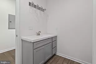 819 11th Ave, Prospect Park, PA 19076 - Photo 6