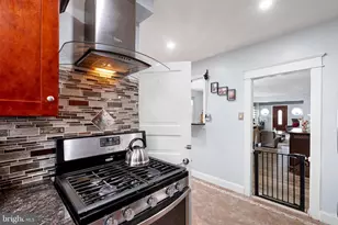 3811 Berry Ave, Drexel Hill, PA 19026 - Photo 8