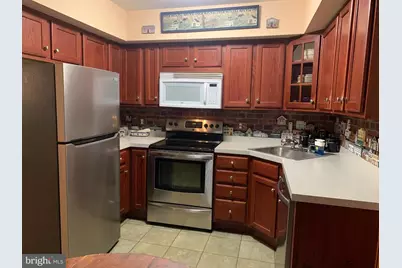 5200 Hilltop Drive #S8, Brookhaven, PA 19015 - Photo 10