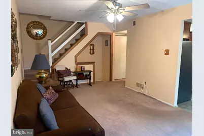 5200 Hilltop Drive #S8, Brookhaven, PA 19015 - Photo 8