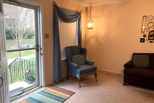 5200 Hilltop Dr, Brookhaven, PA 19015 - Photo 6