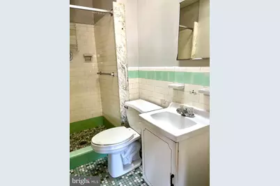 7242 Brent Road, Upper Darby, PA 19082 - Photo 10