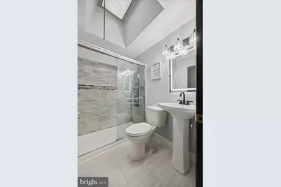 71 S Brighton Avenue, Upper Darby, PA 19082 - Photo 10