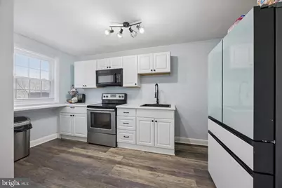 71 S Brighton Avenue, Upper Darby, PA 19082 - Photo 6