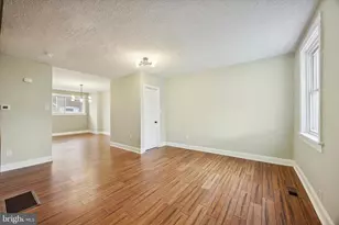 7046 Radbourne Rd, Upper Darby, PA 19082 - Photo 6