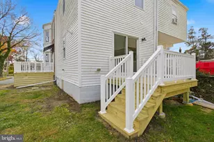 210 Powhattan Ave, Essington, PA 19029 - Photo 32