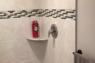 13 W 8th St, Marcus Hook, PA 19061 - Photo 14