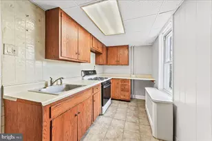 1024 E 18th St, Chester, PA 19013 - Photo 12