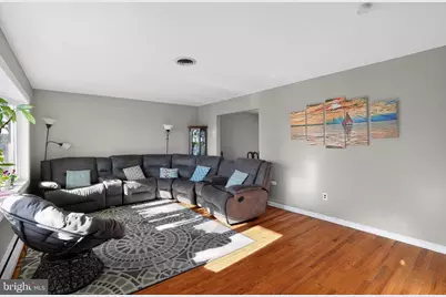 2360 Clearview Lane, Aston, PA 19014 - Photo 4