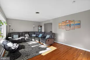 2360 Clearview Ln, Aston, PA 19014 - Photo 4