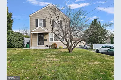 17 Upland Road, Brookhaven, PA 19015 - Photo 2