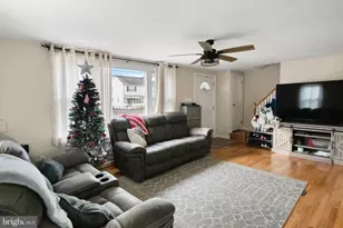 17 Upland Rd, Brookhaven, PA 19015 - Photo 6