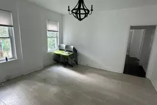 224 E 24th St, Chester, PA 19013 - Photo 8