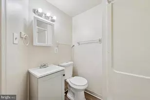 1016 Potter St, Chester, PA 19013 - Photo 12