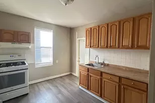 104 S 3rd St, Darby, PA 19023 - Photo 8