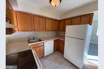 5200 Hilltop Drive #477, Brookhaven, PA 19015 - Photo 10