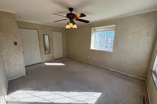 5200 Hilltop Dr, Brookhaven, PA 19015 - Photo 18