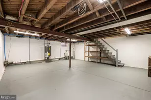 11 Woodbine Rd, Havertown, PA 19083 - Photo 18