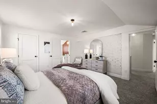 11 Woodbine Rd, Havertown, PA 19083 - Photo 10