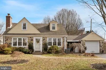 145 Merrybrook Drive, Havertown, PA 19083 - Photo 2