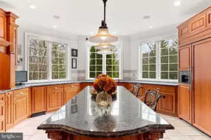 365 Arbor Cir, Media, PA 19063 - Photo 22