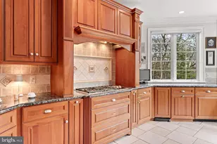 365 Arbor Cir, Media, PA 19063 - Photo 20