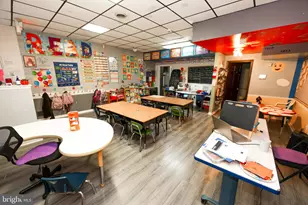 232 Long Ln, Upper Darby, PA 19082 - Photo 6