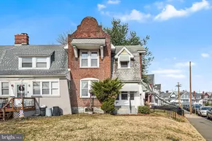 12 Plaza St, Marcus Hook, PA 19061 - Photo 1