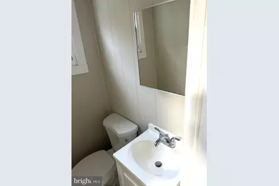 425 Highland Avenue #A, Chester, PA 19013 - Photo 12