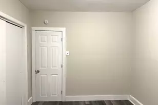 425 Highland Ave, Chester, PA 19013 - Photo 14