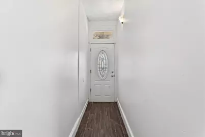 211 Ridley Avenue, Sharon Hill, PA 19079 - Photo 4