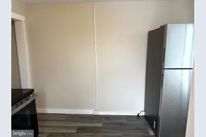 425 Highland Avenue #B, Chester, PA 19013 - Photo 8