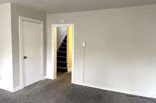 425 Highland Ave, Chester, PA 19013 - Photo 12