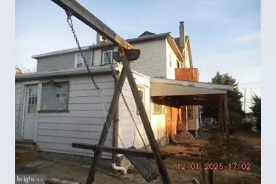 1224 E 11th Street, Crum Lynne, PA 19022 - Photo 8