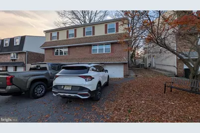 646 Country Lane, Morton, PA 19070 - Photo 1